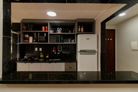 Apartamento à venda com 48m², 2 quartos e 1 vagaCozinha e Área de Serviço