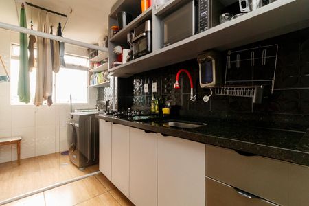 Apartamento à venda com 48m², 2 quartos e 1 vagaCozinha e Área de Serviço