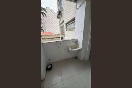 Área de serviço de apartamento para alugar com 3 quartos, 80m² em Botafogo, Rio de Janeiro