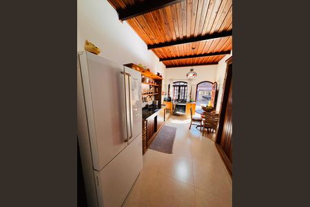 Cozinha de casa à venda com 4 quartos, 500m² em Portal da Serra, Barueri