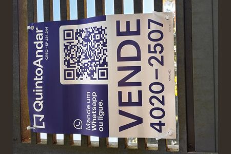 Casa à venda com 600m², 4 quartos e 6 vagas Casa à venda com 600m², 4 quartos e 6 vagasPlaca