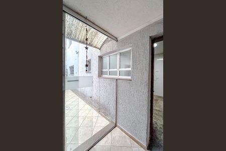 Casa para alugar com 150m², 3 quartos e 2 vagasÁrea de Serviço