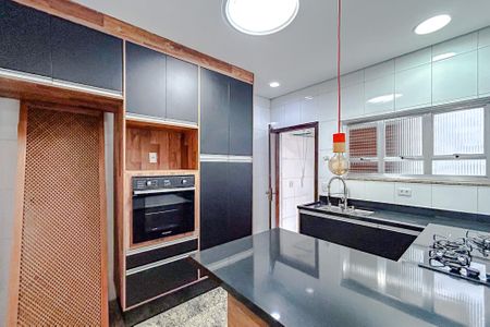 Casa para alugar com 150m², 3 quartos e 2 vagasCozinha