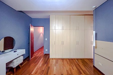 Casa para alugar com 150m², 3 quartos e 2 vagasQuarto 2 - Suíte