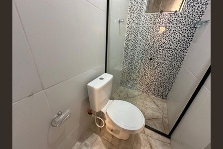 Banheiro de casa para alugar com 1 quarto, 45m² em Chácara do Solar Ii (fazendinha), Santana de Parnaíba