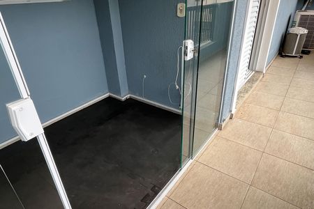 Casa para alugar com 166m², 3 quartos e 4 vagas Casa para alugar com 166m², 3 quartos e 4 vagasVaranda da Suite