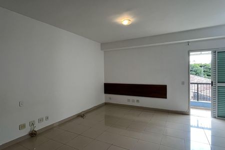 Casa para alugar com 166m², 3 quartos e 4 vagas Casa para alugar com 166m², 3 quartos e 4 vagasSuite