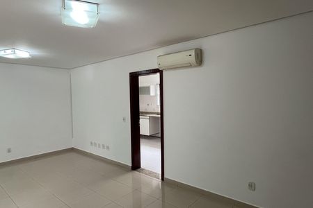 Sala de casa para alugar com 3 quartos, 166m² em Ponta da Praia, Santos