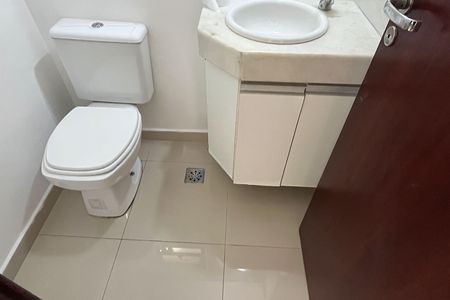 Casa para alugar com 166m², 3 quartos e 4 vagas Casa para alugar com 166m², 3 quartos e 4 vagasLavabo