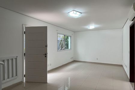 Sala de casa para alugar com 3 quartos, 166m² em Ponta da Praia, Santos