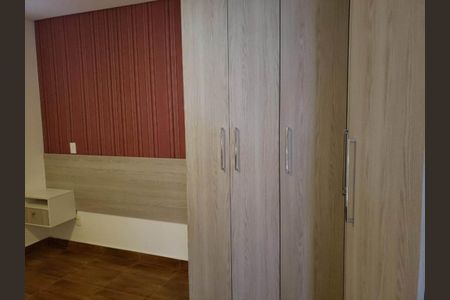 Foto 06 de apartamento à venda com 2 quartos, 52m² em Jardim Professor Benoa, Barueri