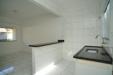 Casa para alugar com 70m², 2 quartos e 1 vaga Casa para alugar com 70m², 2 quartos e 1 vagaCozinha