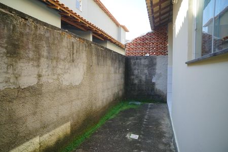 Casa para alugar com 70m², 2 quartos e 1 vaga Casa para alugar com 70m², 2 quartos e 1 vagaÁrea externa