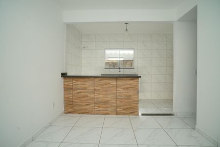 Casa para alugar com 70m², 2 quartos e 1 vaga Casa para alugar com 70m², 2 quartos e 1 vagaSala