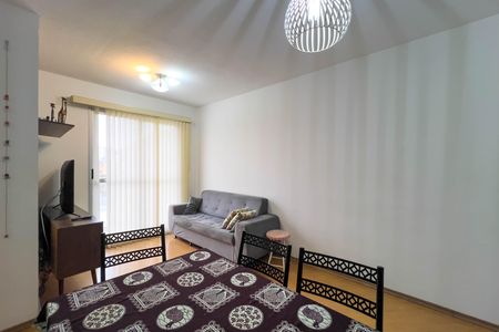Sala de apartamento para alugar com 3 quartos, 70m² em Cambuci, São Paulo