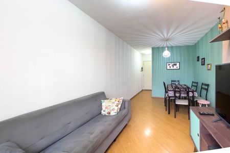 Sala de apartamento para alugar com 3 quartos, 70m² em Cambuci, São Paulo
