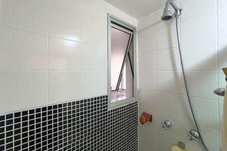 Apartamento à venda com 70m², 3 quartos e 1 vaga Apartamento à venda com 70m², 3 quartos e 1 vagaBanheiro