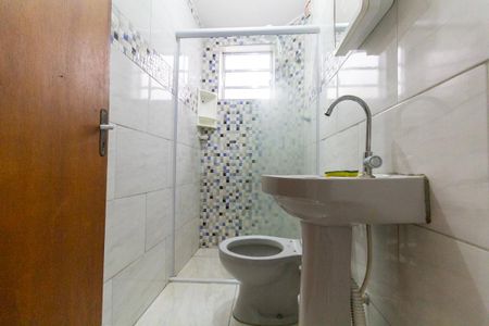 Banheiro de casa para alugar com 1 quarto, 50m² em Penha de França, São Paulo