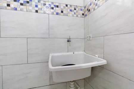 Casa para alugar com 50m², 1 quarto e sem vagaÁrea de Serviço