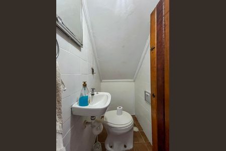 Casa para alugar com 450m², 3 quartos e 3 vagas Casa para alugar com 450m², 3 quartos e 3 vagasCasa 1 - Banheiro