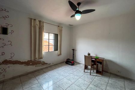 Casa para alugar com 450m², 3 quartos e 3 vagas Casa para alugar com 450m², 3 quartos e 3 vagasCasa 2 - Quarto