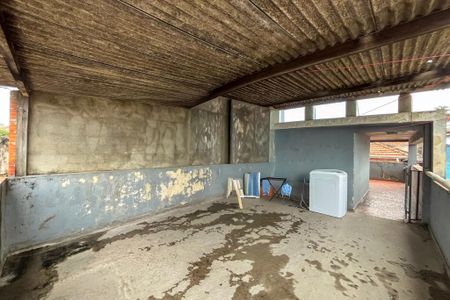 Casa para alugar com 450m², 3 quartos e 3 vagas Casa para alugar com 450m², 3 quartos e 3 vagasCasa 1 - Varanda