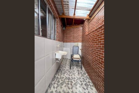 Casa para alugar com 450m², 3 quartos e 3 vagas Casa para alugar com 450m², 3 quartos e 3 vagasCasa 2 - Area de serviço