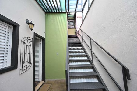 Studio para alugar com 40m², 1 quarto e sem vagaEscadas