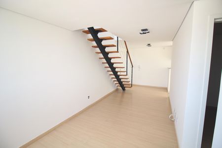 Apartamento à venda com 107m², 2 quartos e 2 vagasSala