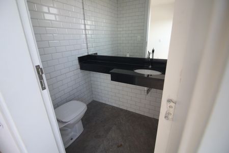 Apartamento à venda com 107m², 2 quartos e 2 vagasBanheiro 2