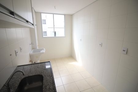 Apartamento à venda com 107m², 2 quartos e 2 vagasCozinha e Área de Serviço