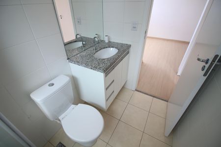 Apartamento à venda com 107m², 2 quartos e 2 vagasBanheiro 1