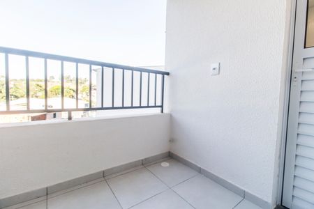 Varanda de casa para alugar com 2 quartos, 53m² em Votupoca, Barueri