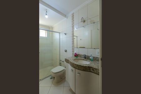 Casa de condomínio à venda com 630m², 6 quartos e 8 vagasBanheiro Social