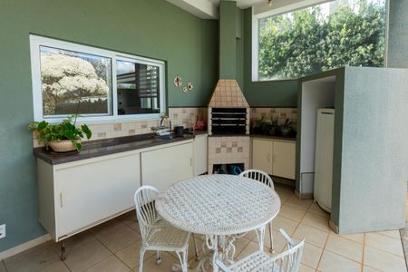 Casa de condomínio à venda com 630m², 6 quartos e 8 vagasChurrasqueira