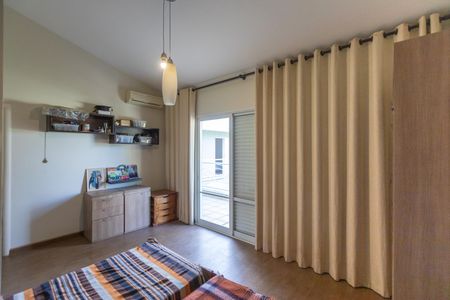 Casa de condomínio à venda com 630m², 6 quartos e 8 vagasSuíte Master