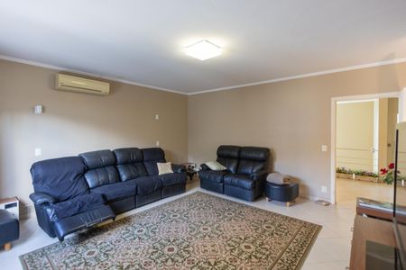 Casa de condomínio à venda com 630m², 6 quartos e 8 vagasQuarto 2