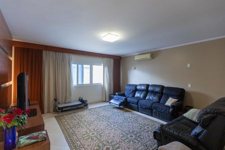 Casa de condomínio à venda com 630m², 6 quartos e 8 vagasQuarto 2