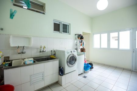 Casa de condomínio à venda com 630m², 6 quartos e 8 vagasÁrea de Serviço
