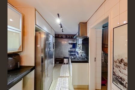 Apartamento à venda com 93m², 3 quartos e 2 vagasCozinha