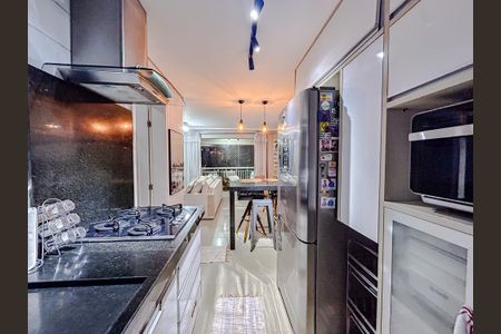 Apartamento à venda com 93m², 3 quartos e 2 vagasCozinha