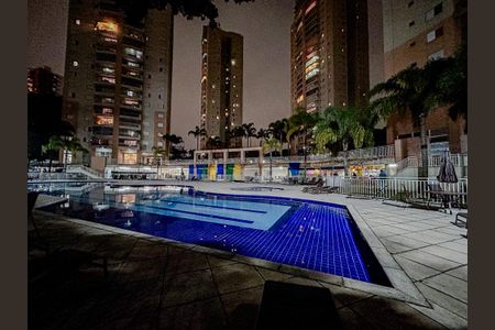 Apartamento à venda com 93m², 3 quartos e 2 vagasÁrea comum - Piscina