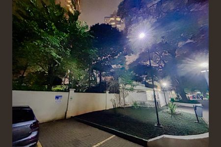 Apartamento à venda com 93m², 3 quartos e 2 vagasFachada com Plaquinha