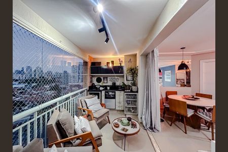 Apartamento à venda com 93m², 3 quartos e 2 vagasVaranda