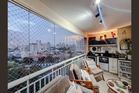 Apartamento à venda com 93m², 3 quartos e 2 vagasVaranda