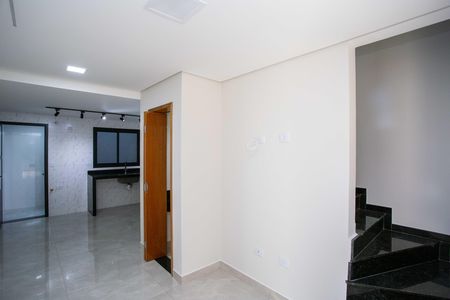 Sala de casa de condomínio para alugar com 2 quartos, 66m² em Parque Sete de Setembro, Diadema