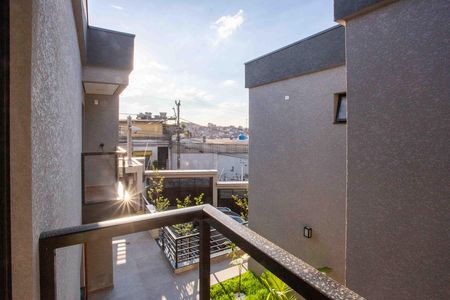Casa de condomínio à venda com 66m², 2 quartos e 1 vagaVaranda da Suite 2