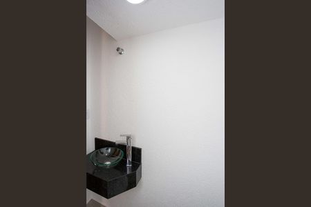 Casa de condomínio à venda com 66m², 2 quartos e 1 vagaLavabo