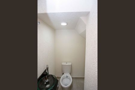 Casa de condomínio à venda com 66m², 2 quartos e 1 vagaLavabo
