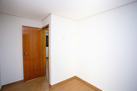 Casa de condomínio à venda com 66m², 2 quartos e 1 vagaQuarto Suite 2